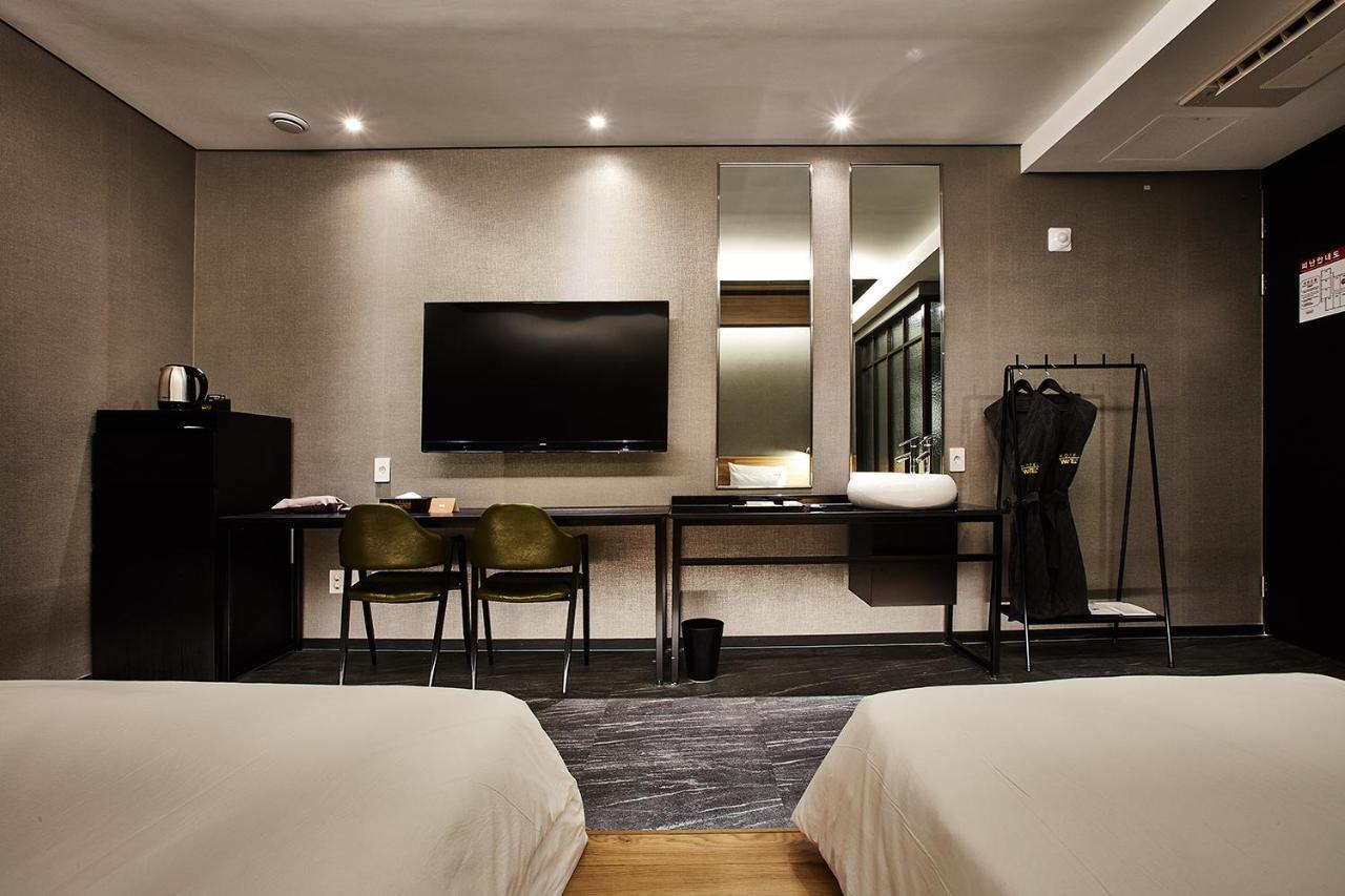 Hotel Wanted Incheon Buitenkant foto