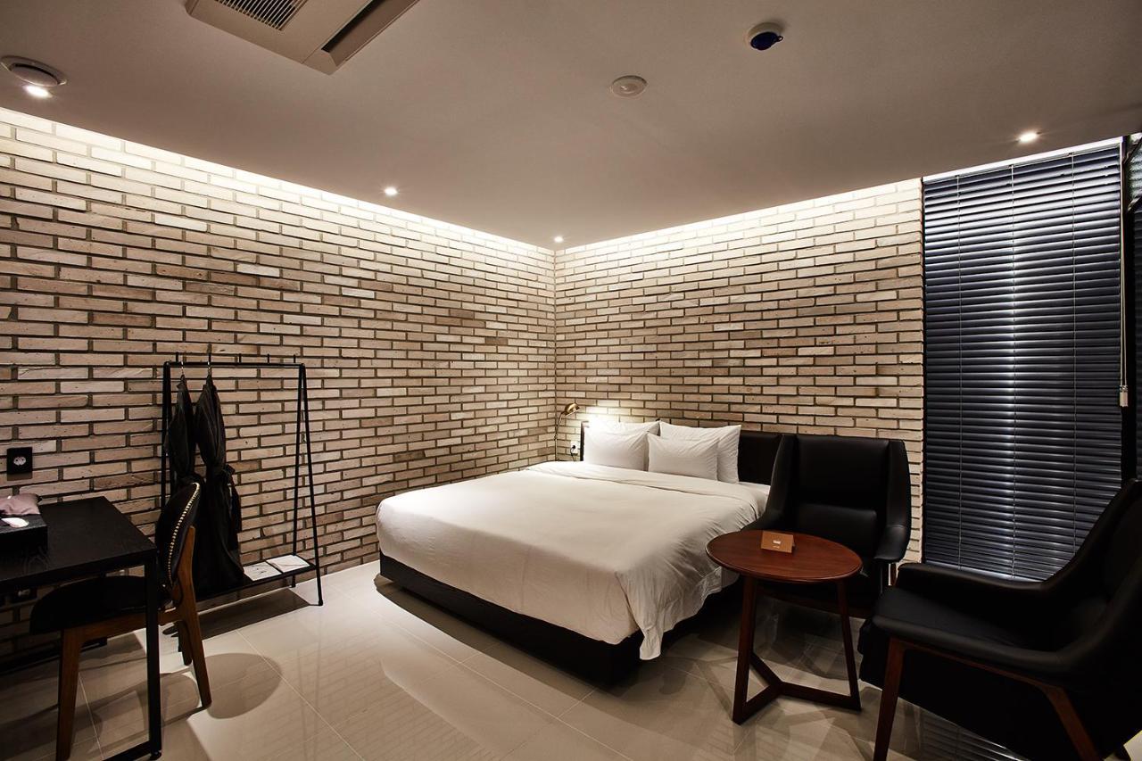 Hotel Wanted Incheon Buitenkant foto
